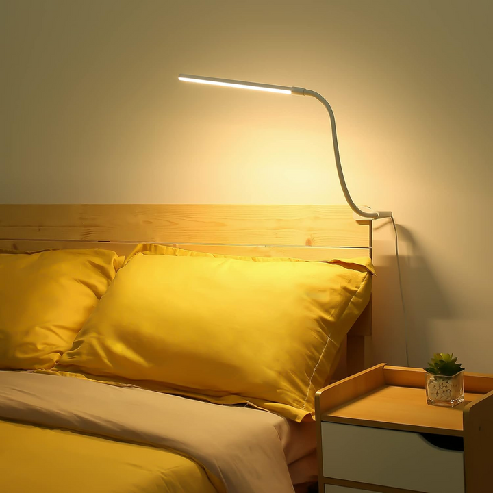 LumoClip – Sleek LED Desk Lamp for Focused Brilliance