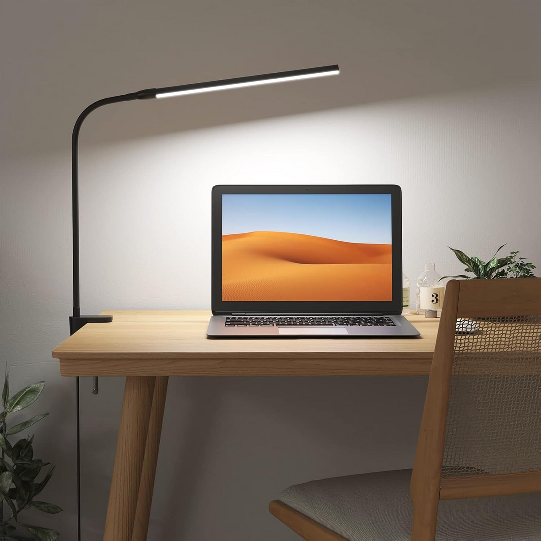 LumoClip – Sleek LED Desk Lamp for Focused Brilliance